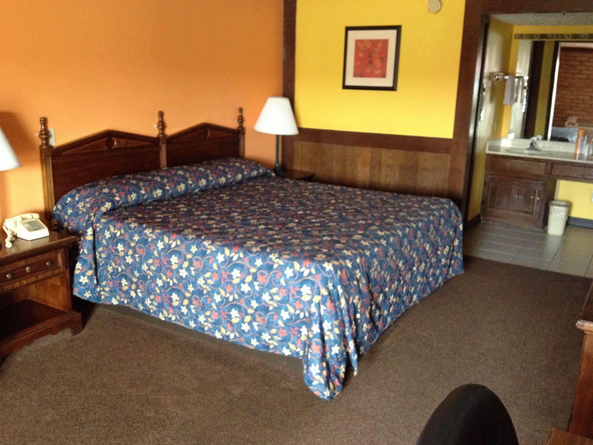 Red Roof Inn Monroe Ngoại thất bức ảnh